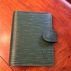 Louis Vuitton Monogram EPI Leather Wallet Green Quiet Luxury Travel Organizer
